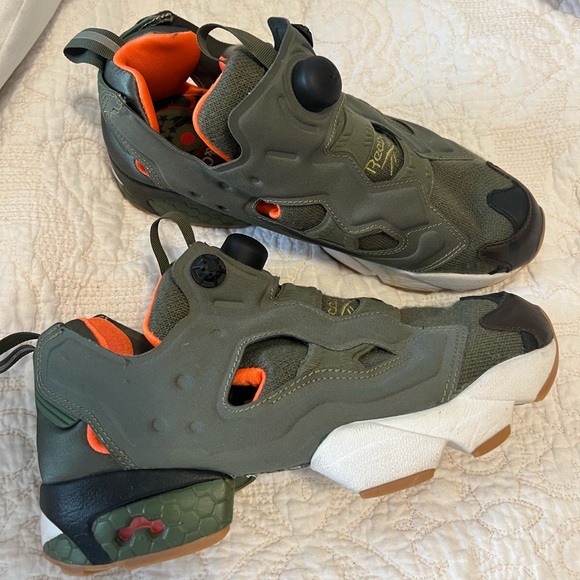 Reebok Pumps - Great Used Condition - Picture 1 of 3